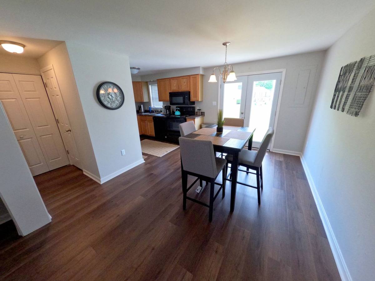Apartment for rent at 201 Mohican Lane, Mount Hope, WV 25880