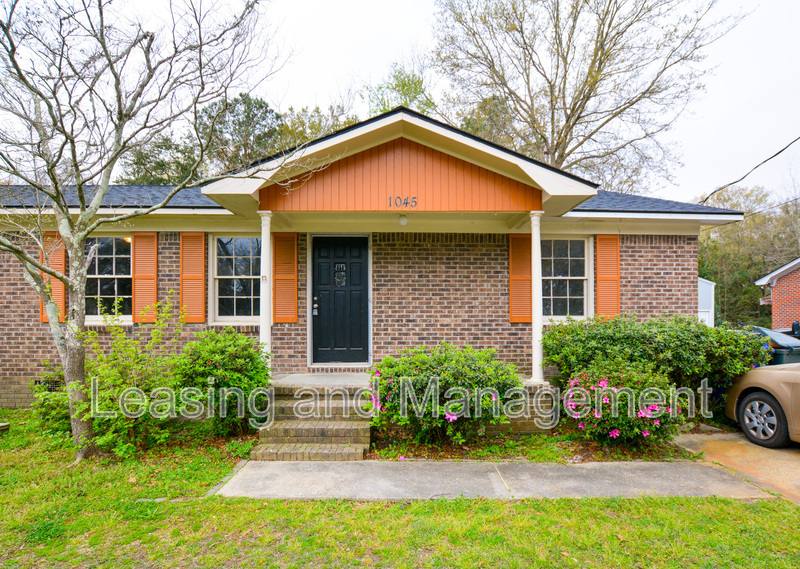 Apartment for rent at 1045 Harborview Rd #A, Charleston, SC 29412