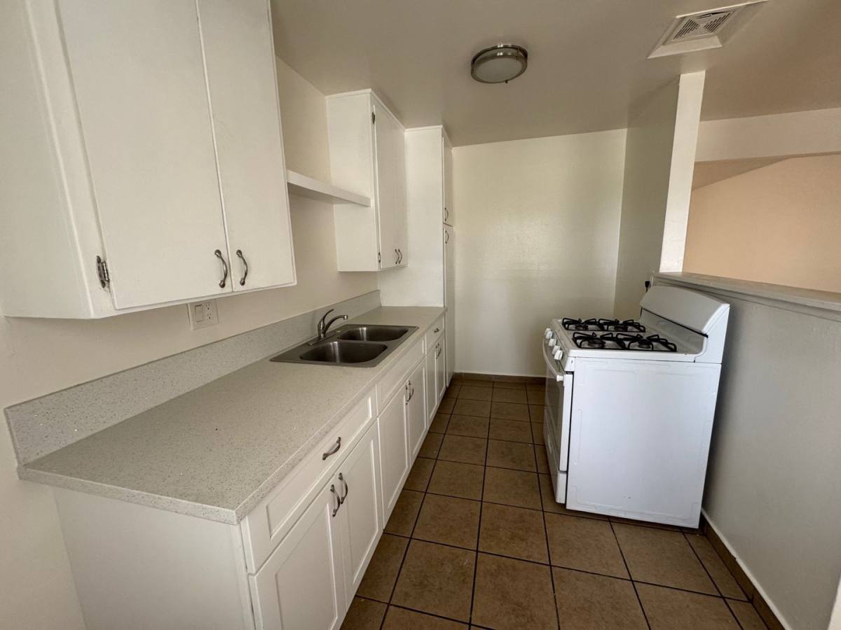 Apartment for rent at 501 E Hurst St, Covina, CA 91723