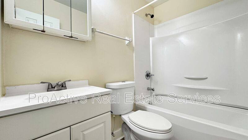Apartment for rent at 312 Ashlawn Dr #6, Norfolk, VA 23505
