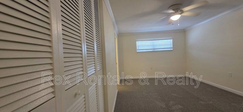 House for rent at 4095 14th St NE, Saint Petersburg, FL 33703