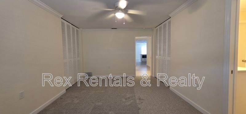 House for rent at 4095 14th St NE, Saint Petersburg, FL 33703