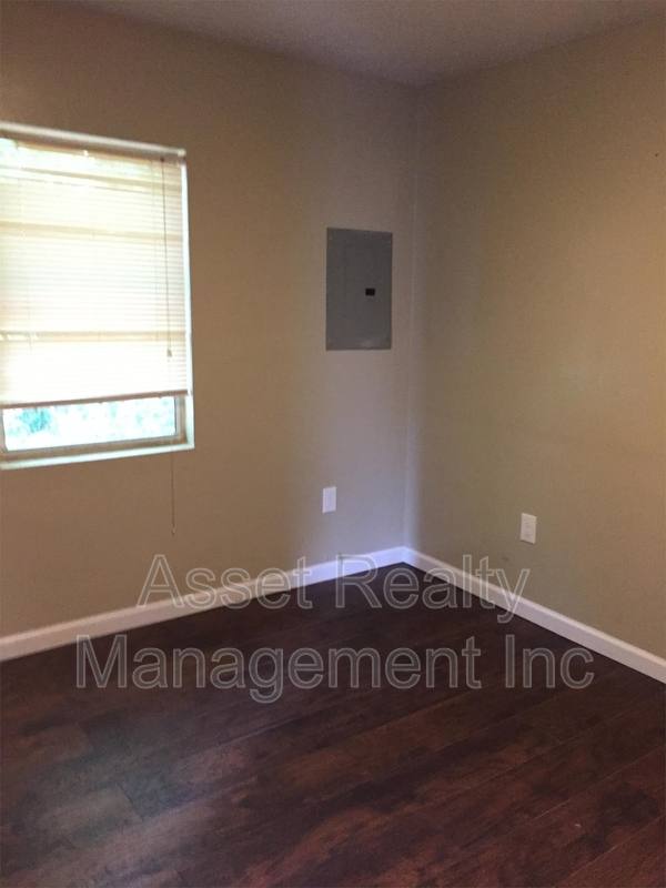 Apartment for rent at 610 Lester Rd #5, Knoxville, TN 37920
