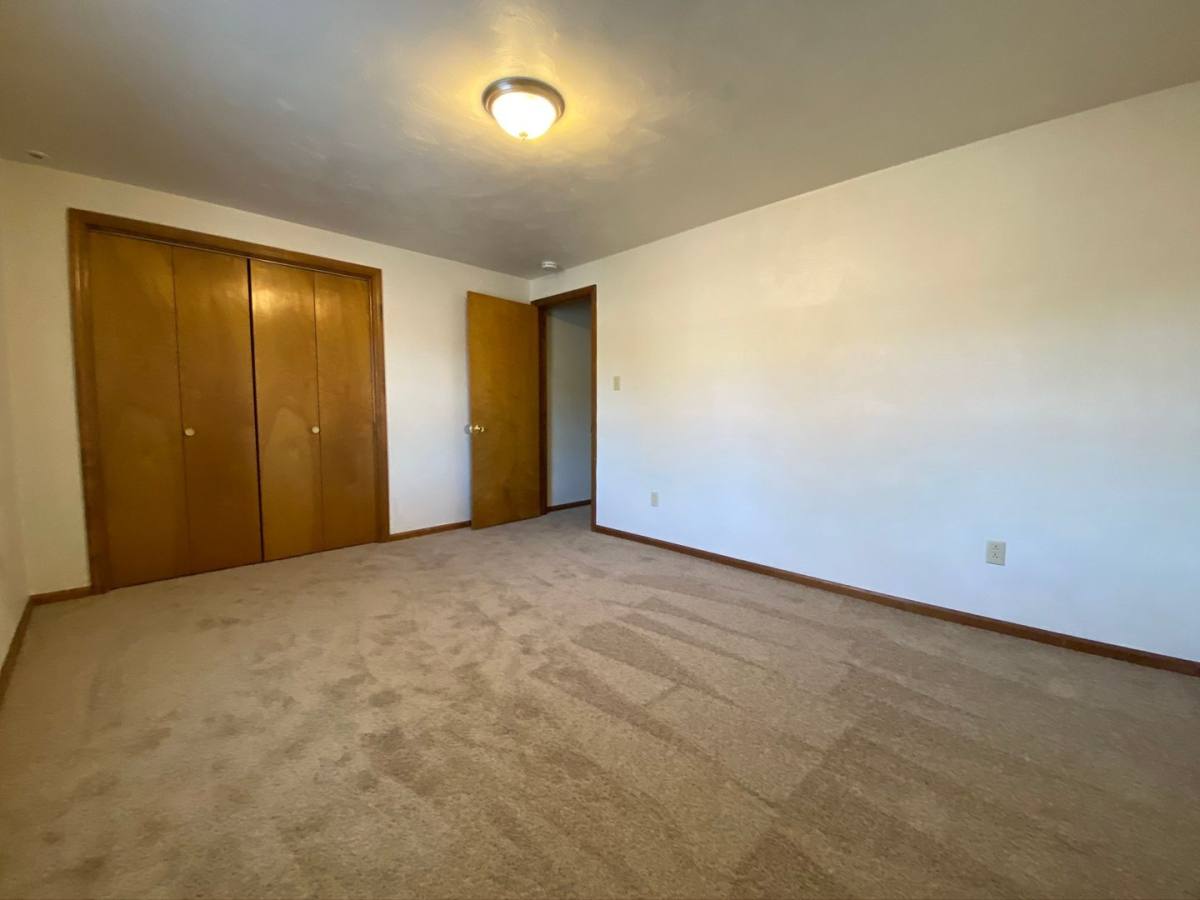 Townhouse for rent at 119 Edgewater Village #12, Latrobe, PA 15650
