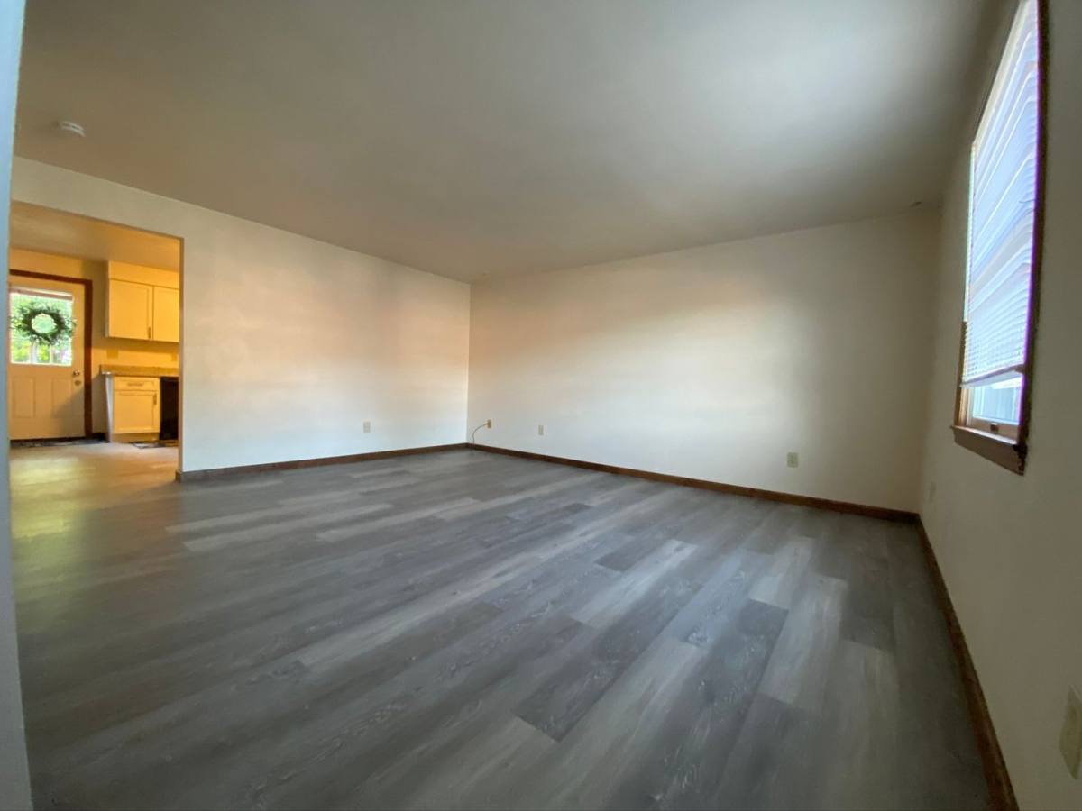 Townhouse for rent at 119 Edgewater Village #12, Latrobe, PA 15650