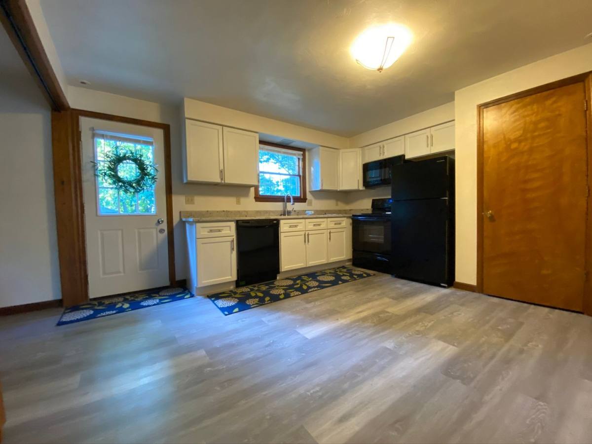 Townhouse for rent at 119 Edgewater Village #12, Latrobe, PA 15650