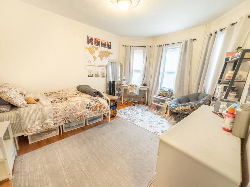 Apartment for rent at 12 Hamlin St #1, Cambridge, MA 02141