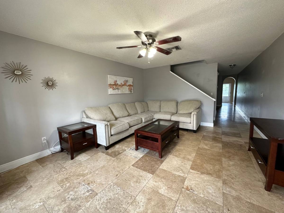 Townhouse for rent at 413 Kensington Lake Circle, Brandon, FL 33511