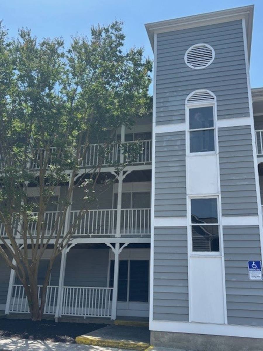 Apartment for rent at 600-630 E Knox St, Durham, NC 27701