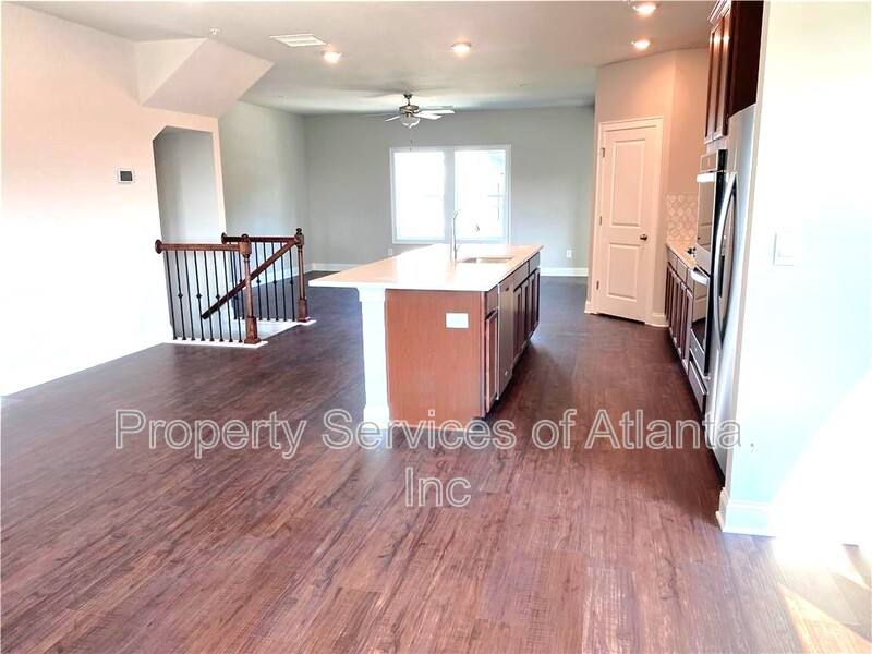 Townhouse for rent at 912 Sweetwater Grove, Woodstock, GA 30188