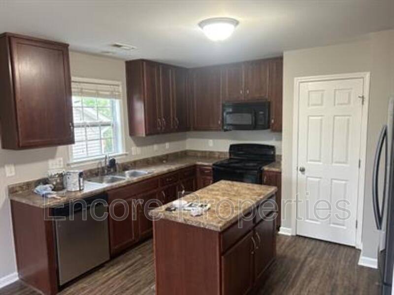 House for rent at 929 Ribbonleaf Lane, Fuquay Varina, NC 27526