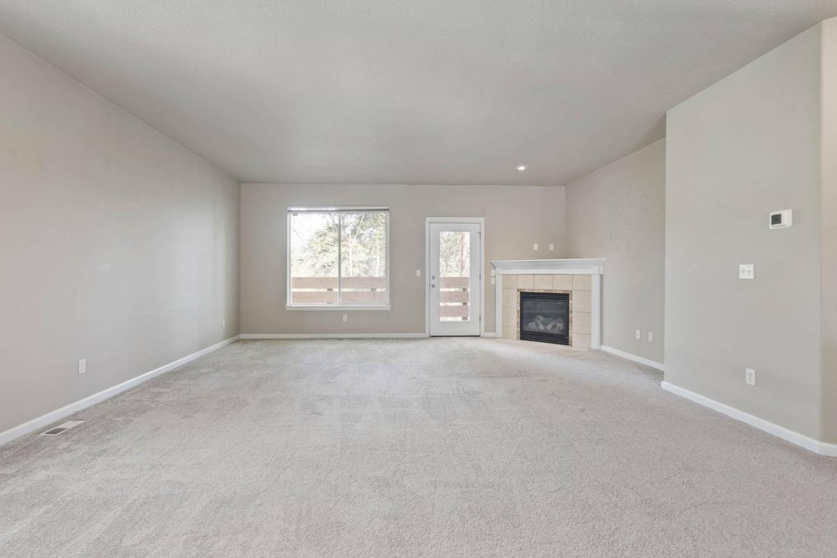 Townhouse for rent at 7863 SW Water Parsley Lane, Portland, OR 97224