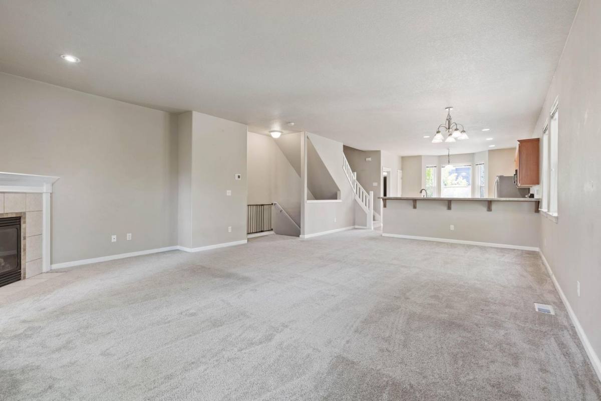 Townhouse for rent at 7863 SW Water Parsley Lane, Portland, OR 97224