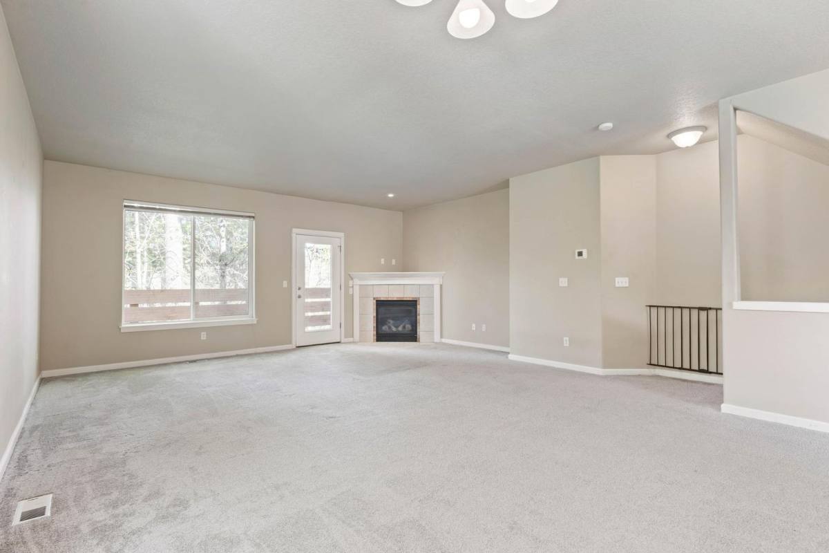 Townhouse for rent at 7863 SW Water Parsley Lane, Portland, OR 97224