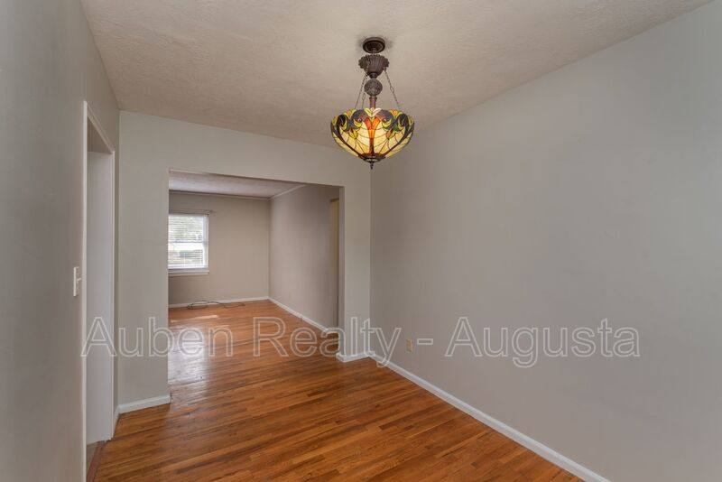 Apartment for rent at 501 Milledge Rd #13A, Augusta, GA 30904