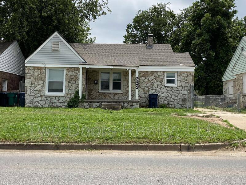 House for rent at 632 SW 44th St, Oklahoma City, OK 73109