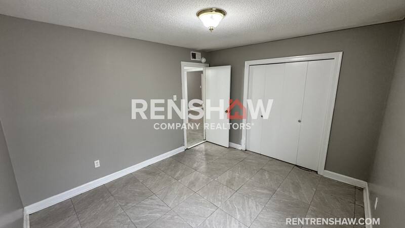 Townhouse for rent at 3216 S Mendenhall Rd #1A, Memphis, TN 38115
