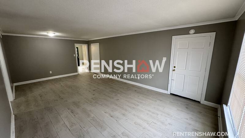 Townhouse for rent at 3216 S Mendenhall Rd #1A, Memphis, TN 38115