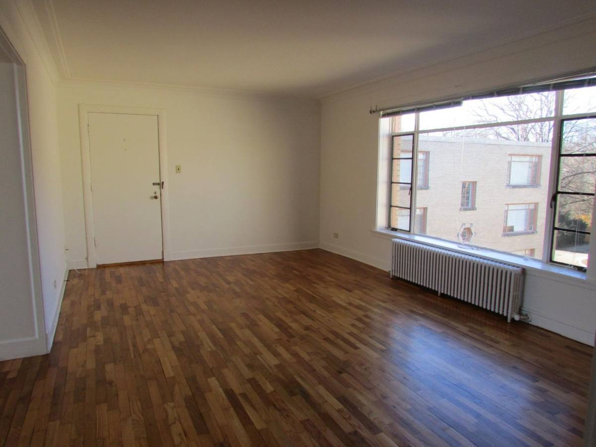 Apartment for rent at 418-22 5th St, Wilmette, IL 60091