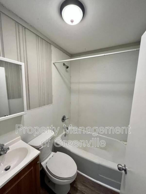 Apartment for rent at 326 Loop St #B, Greenville, SC 29609