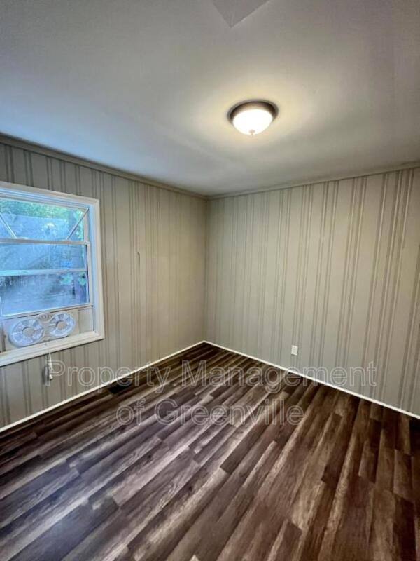 Apartment for rent at 326 Loop St #B, Greenville, SC 29609