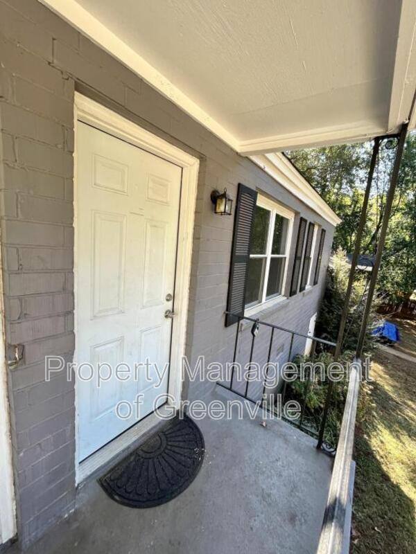Apartment for rent at 326 Loop St #B, Greenville, SC 29609