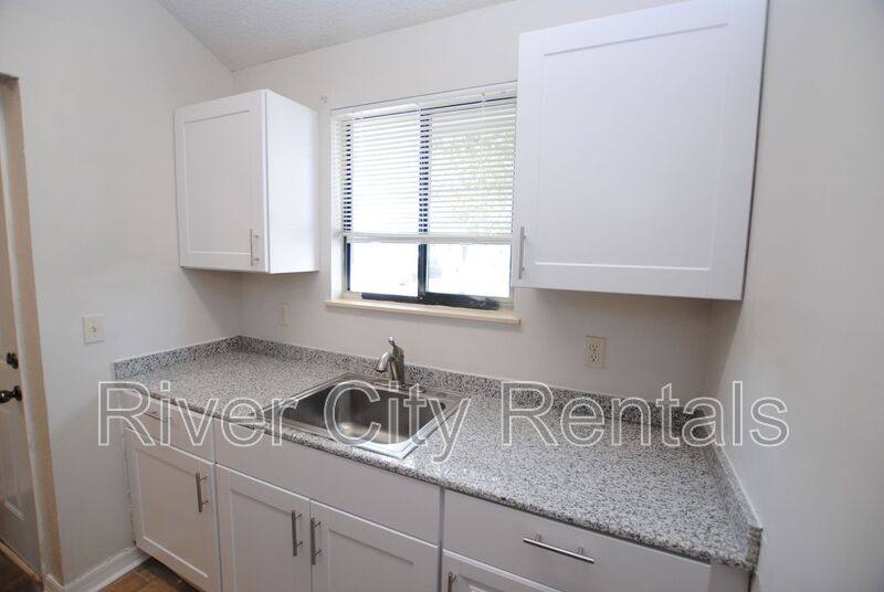 Townhouse for rent at 2443 N Seabury Place, Jacksonville, FL 32246