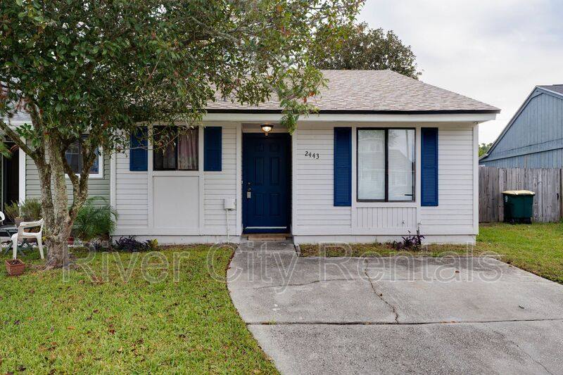 Townhouse for rent at 2443 N Seabury Place, Jacksonville, FL 32246