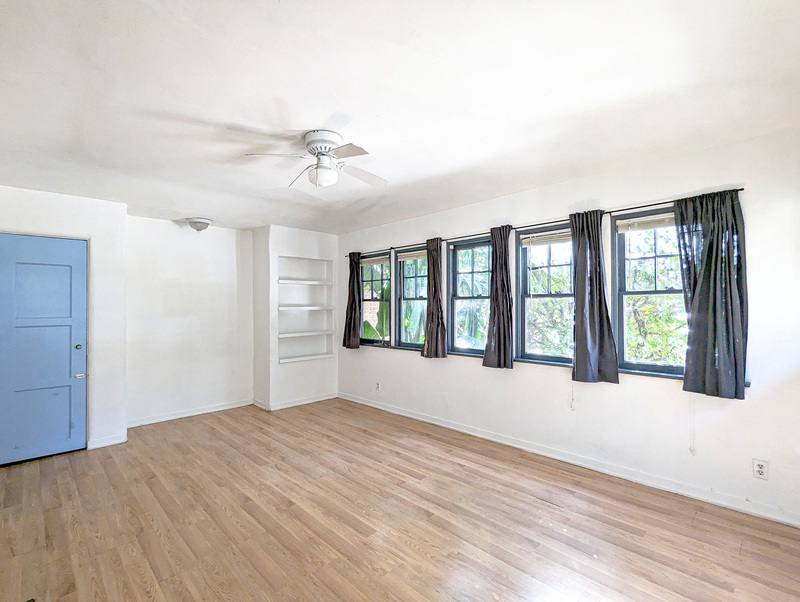Apartment for rent at 1857 7th St #G, Santa Monica, CA 90401