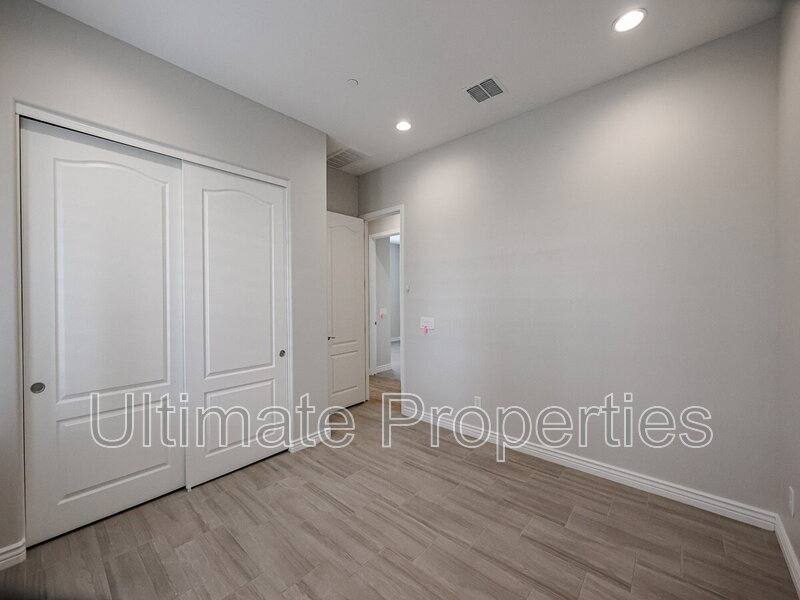 House for rent at 12658 W Cassia Trail, Peoria, AZ 85383