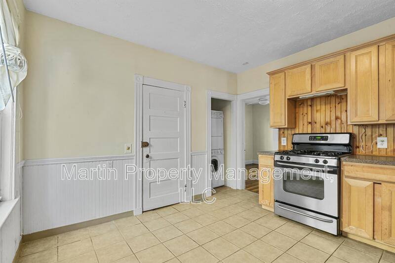 Apartment for rent at 31 Harold St #C, Somerville, MA 02143