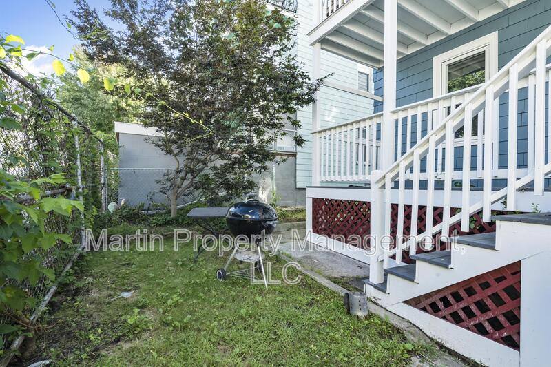 Apartment for rent at 31 Harold St #C, Somerville, MA 02143