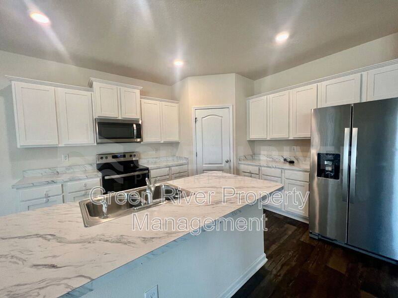 House for rent at 6181 Bucking Bronco Dr, Jacksonville, FL 32234