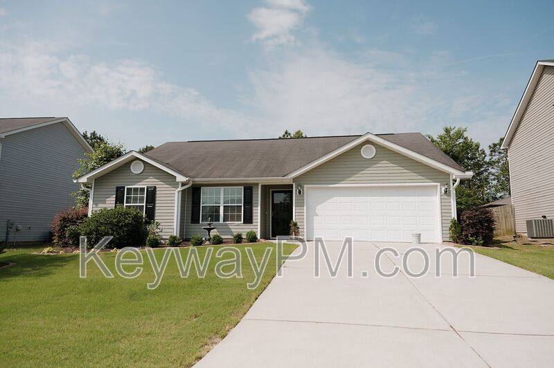 House for rent at 3124 Saint Charles Ave, Aiken, SC 29801