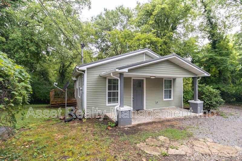 House for rent at 3009 Sevier Ave, Knoxville, TN 37920
