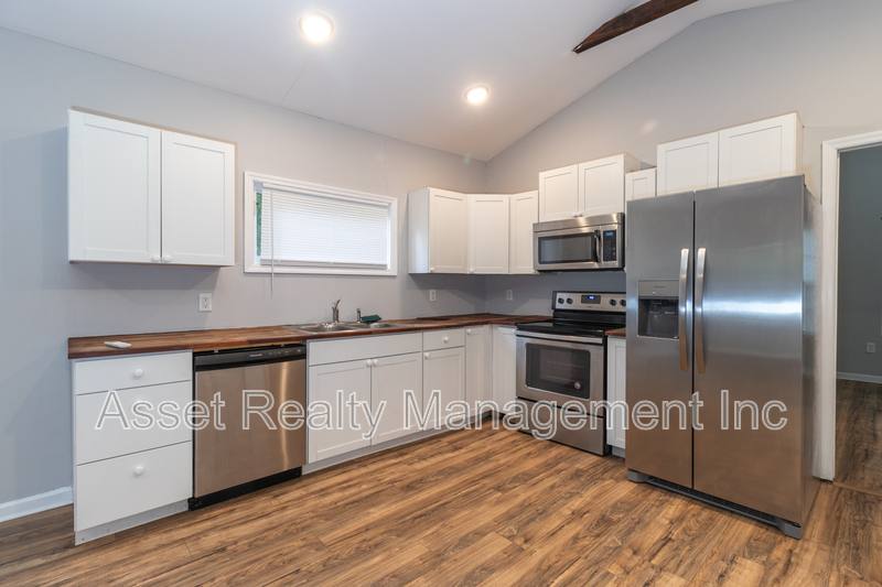 House for rent at 3009 Sevier Ave, Knoxville, TN 37920