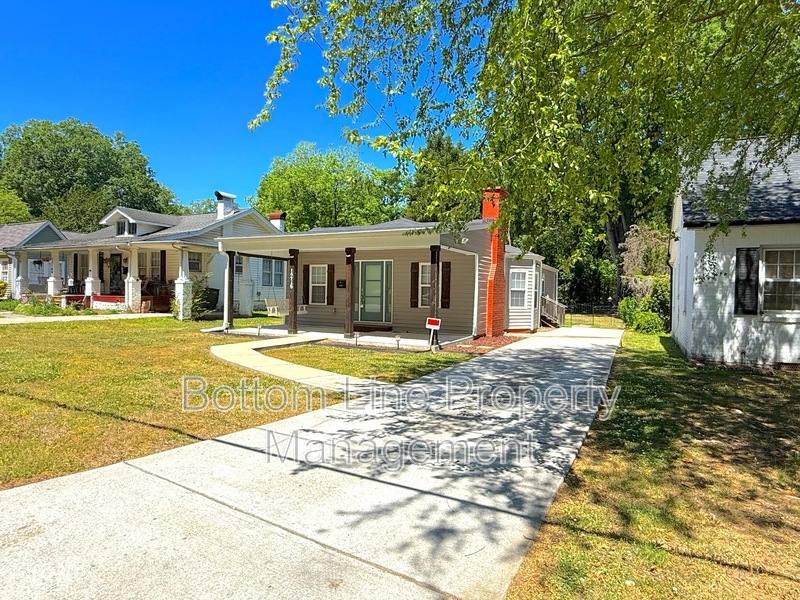 House for rent at 1216 Jackson Rd, Gastonia, NC 28052