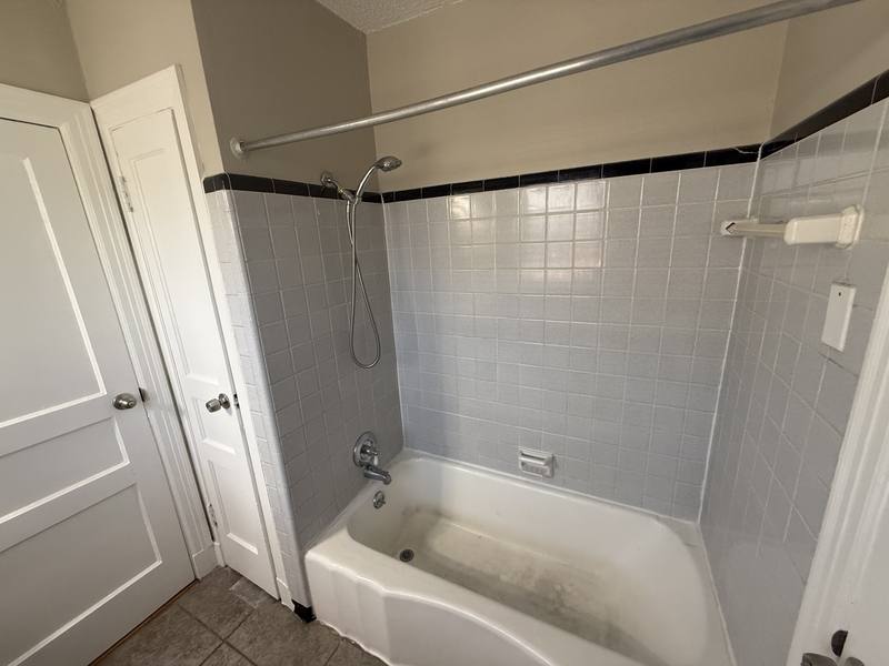 Apartment for rent at 1621 Glenview Ave #1623, Memphis, TN 38106