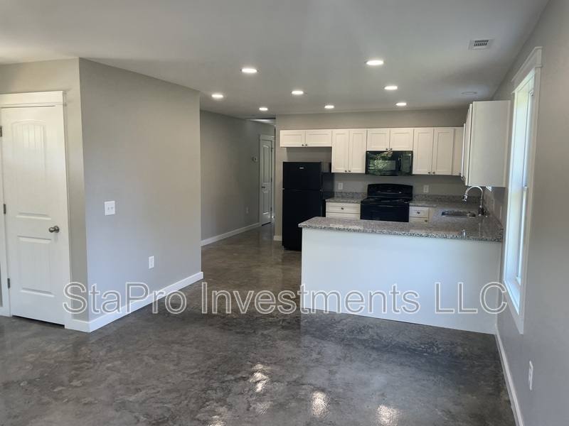 Apartment for rent at 1128 Slaters Creek Rd Coming Soon #A, Goodlettsville, TN 37072