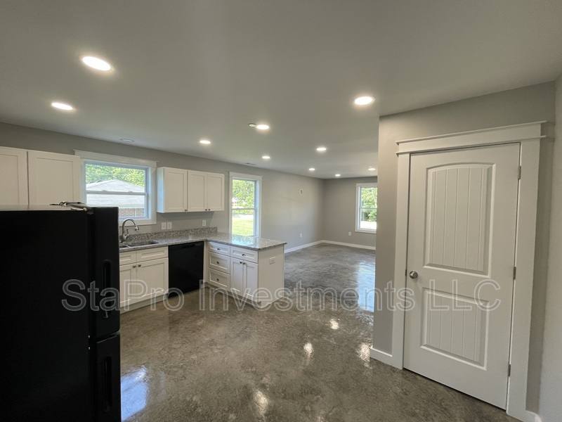 Apartment for rent at 1128 Slaters Creek Rd Coming Soon #A, Goodlettsville, TN 37072