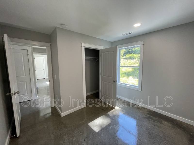 Apartment for rent at 1128 Slaters Creek Rd Coming Soon #A, Goodlettsville, TN 37072