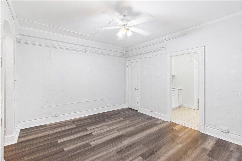 Apartment for rent at 37 S Iowa Ave #5D, Atlantic City, NJ 08401