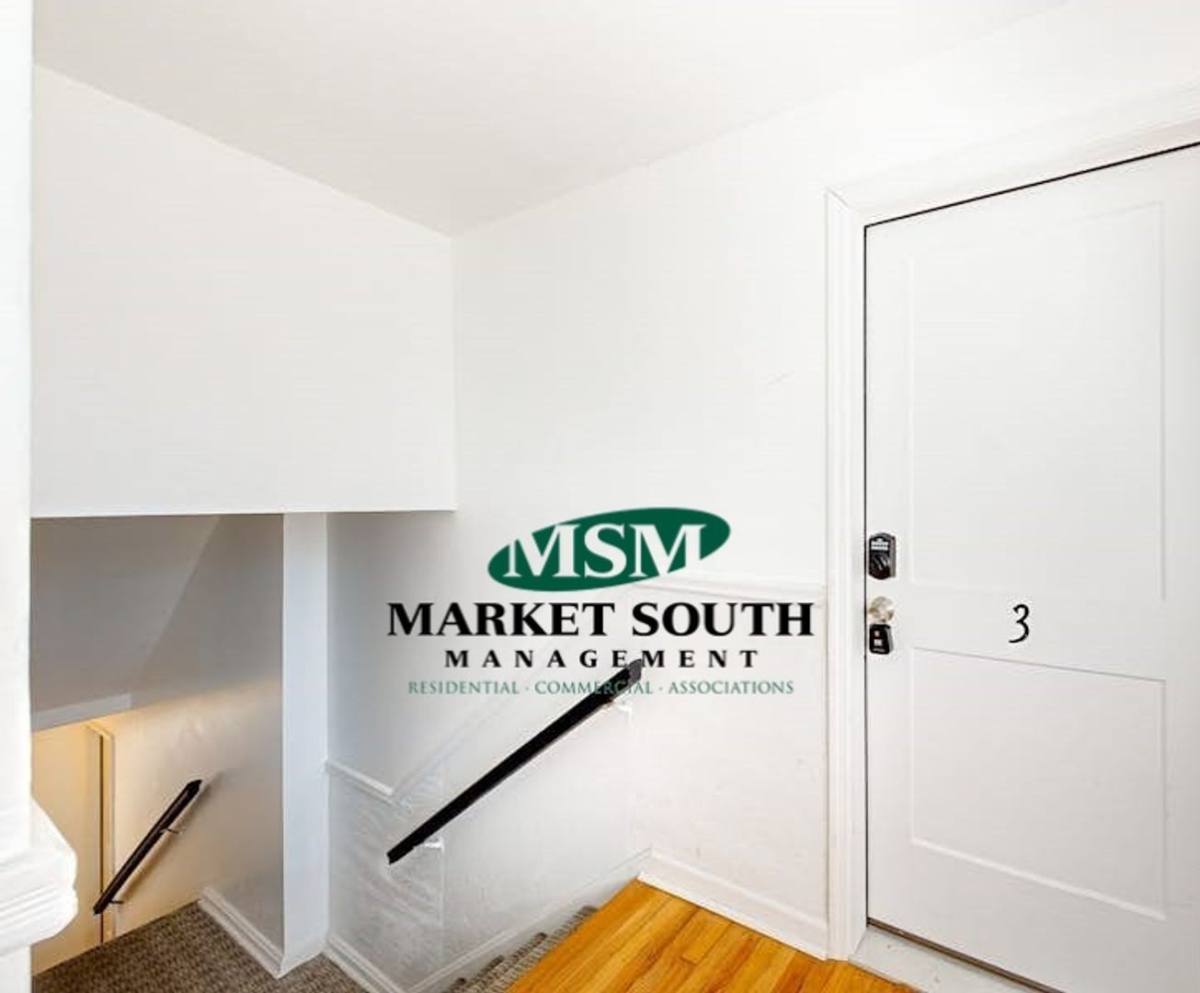 Apartment for rent at 2 W 53rd St, Savannah, GA 31405