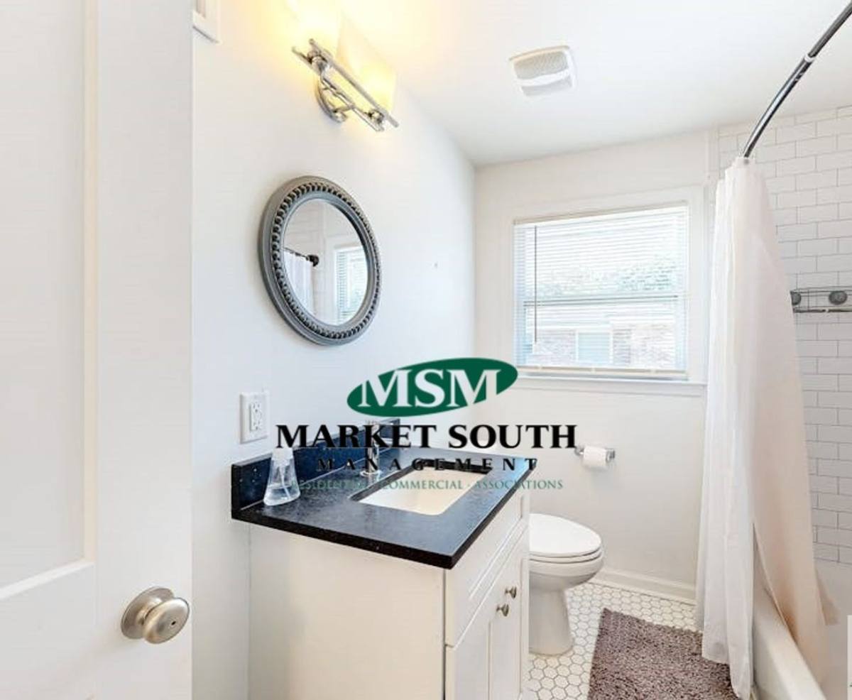 Apartment for rent at 2 W 53rd St, Savannah, GA 31405