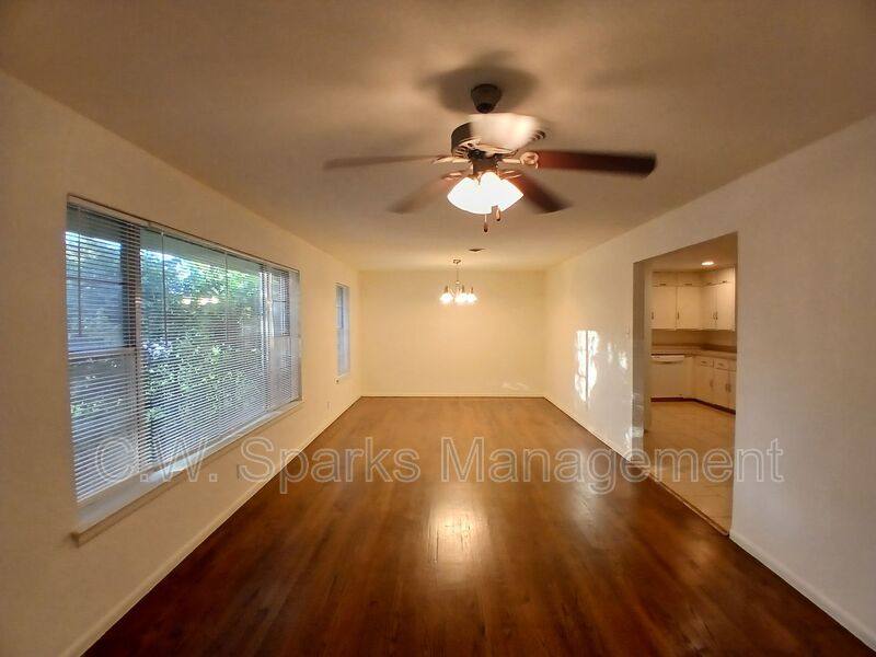 House for rent at 4918 Rockport Dr, Dallas, TX 75232