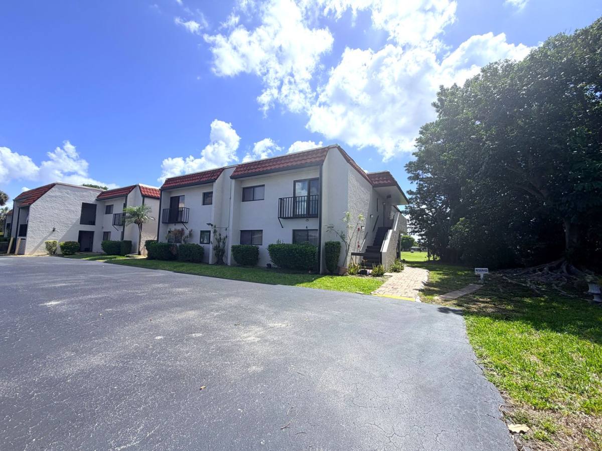 Condo for rent at 4728 Orange Grove Blvd #12, North Fort Myers, FL 33903