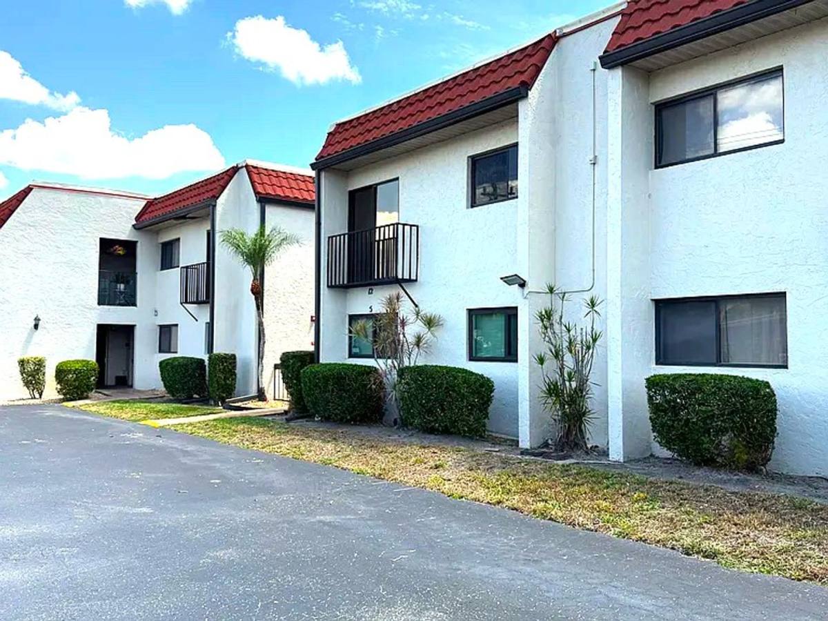 Condo for rent at 4728 Orange Grove Blvd, North Fort Myers, FL 33903