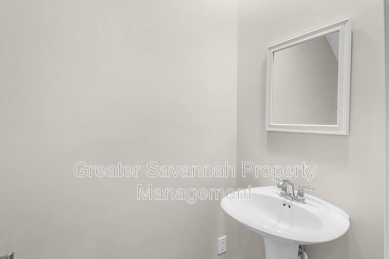 Townhouse for rent at 125 Ventura Place, Pooler, GA 31322