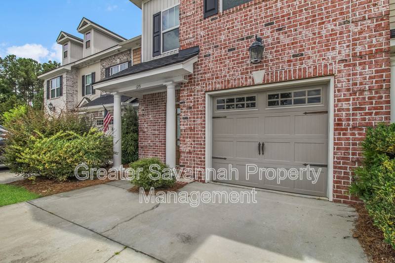 Townhouse for rent at 125 Ventura Place, Pooler, GA 31322