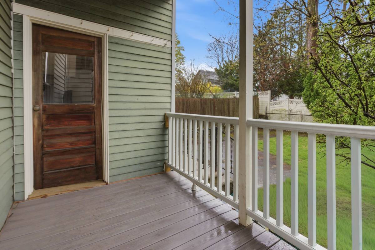 Apartment for rent at 35 Oakland St, Salem, MA 01970